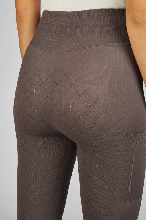 Pantalon Seamless Classic Sports 2024 - Eskadron