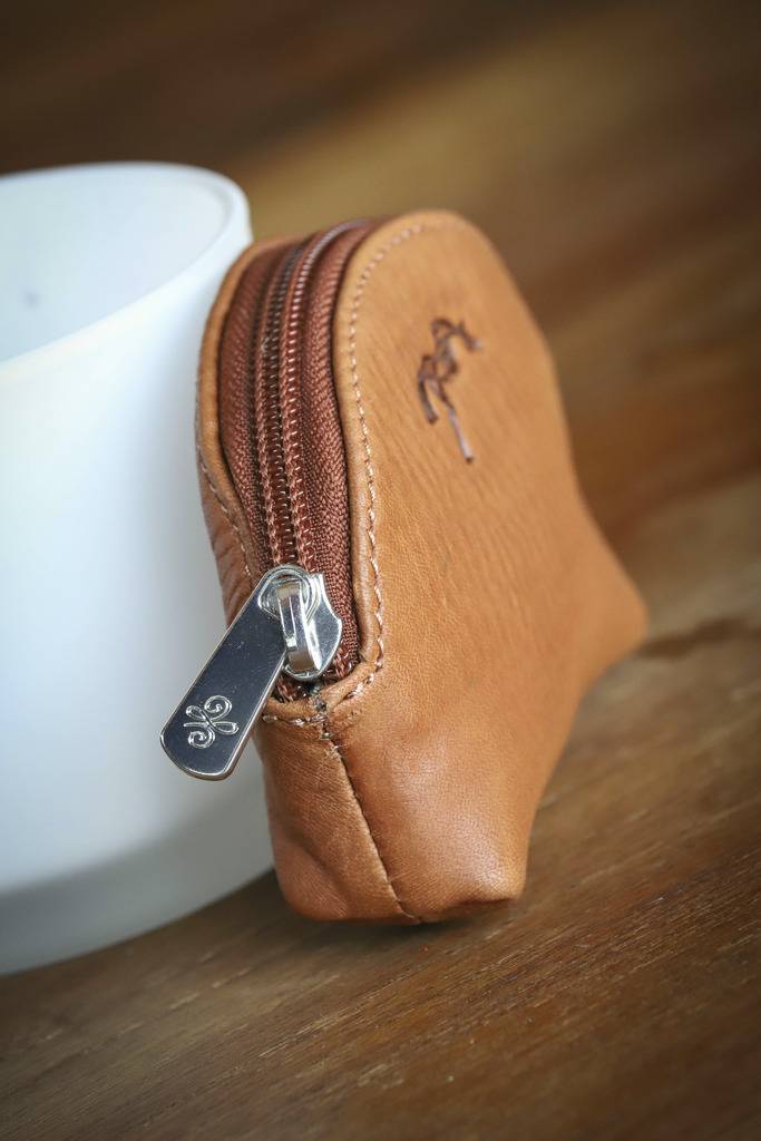 Cognac wallet - PENELOPE