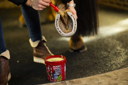 Graisse pour sabots Hoof Dressing Winter - KEVIN BACON&