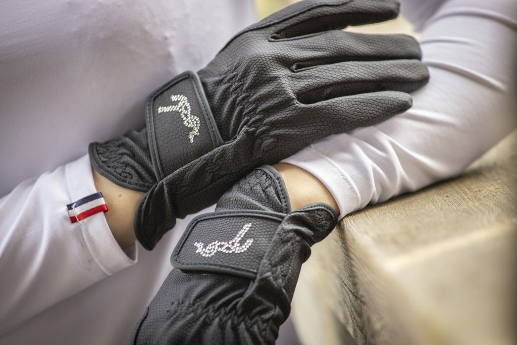 équipement équestre Gants Équitation AMRTA Femme - Cuir Synthétique Prise Silicone Gants Cuir Synthétique AMRTA équipement équestre Gants Équitation AMRTA Femme - Cuir Synthétique Prise Silicone Gants Cuir Synthétique AMRTA