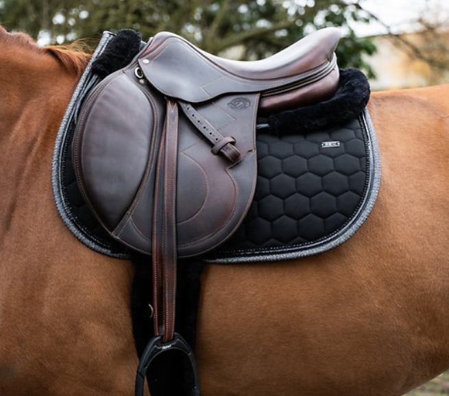 Tapis de selle Atlas Noir - GEM