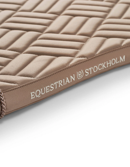 Tapis de selle Modern Sand DRESSAGE - EQUESTRIAN STOCKHOLM