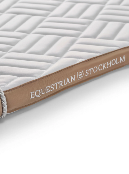 Tapis de dressage Blanc Mordern Sand DRESSAGE - EQUESTRIAN STOCKHOLM