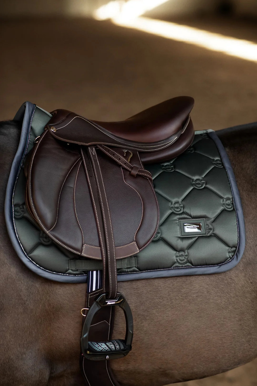 Tapis de selle Avenue green MIXTE - EQUESTRIAN STOCKHOLM