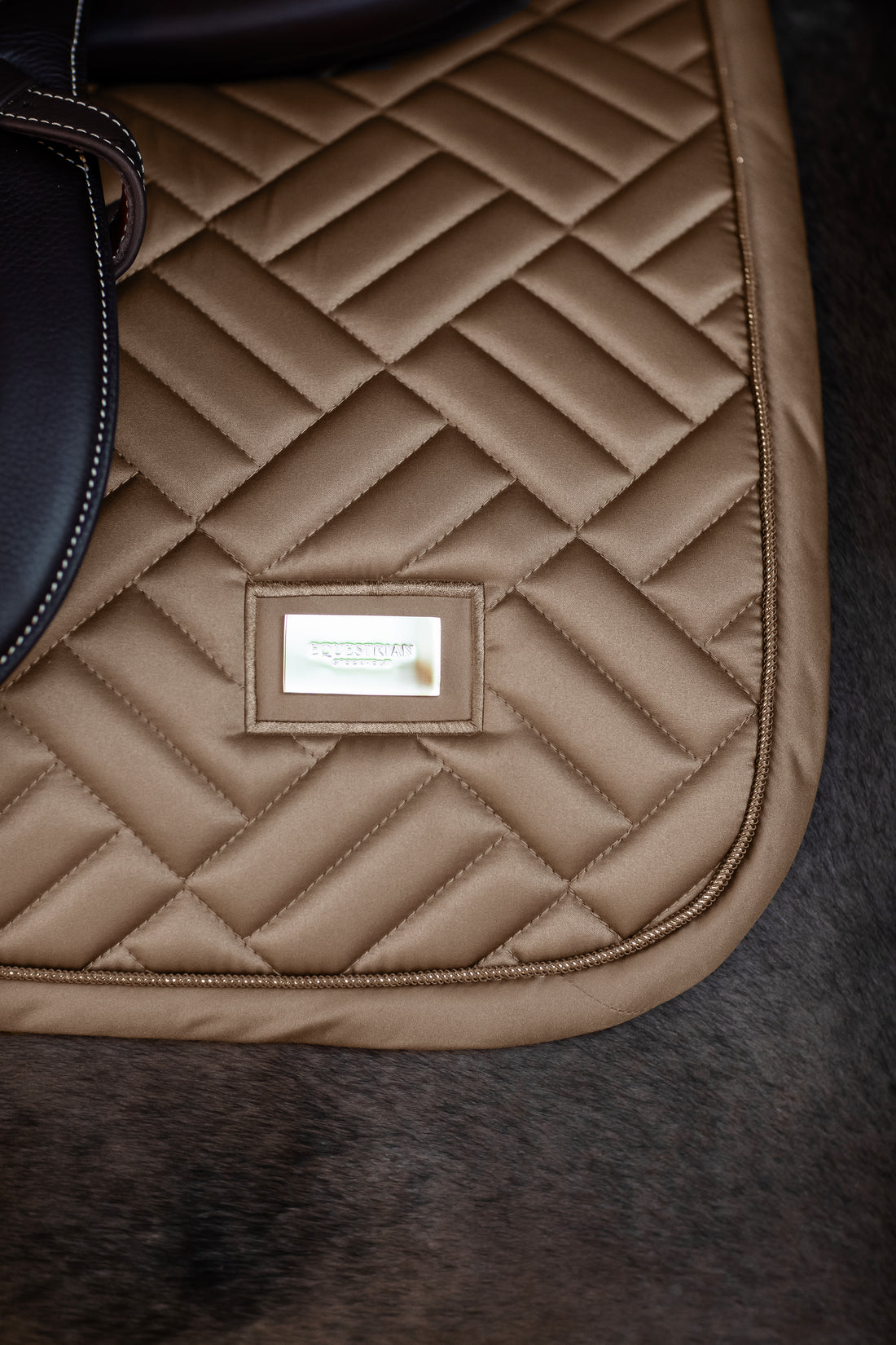 Tapis de selle Modern Champagne MIXTE - Equestrian Stockholm