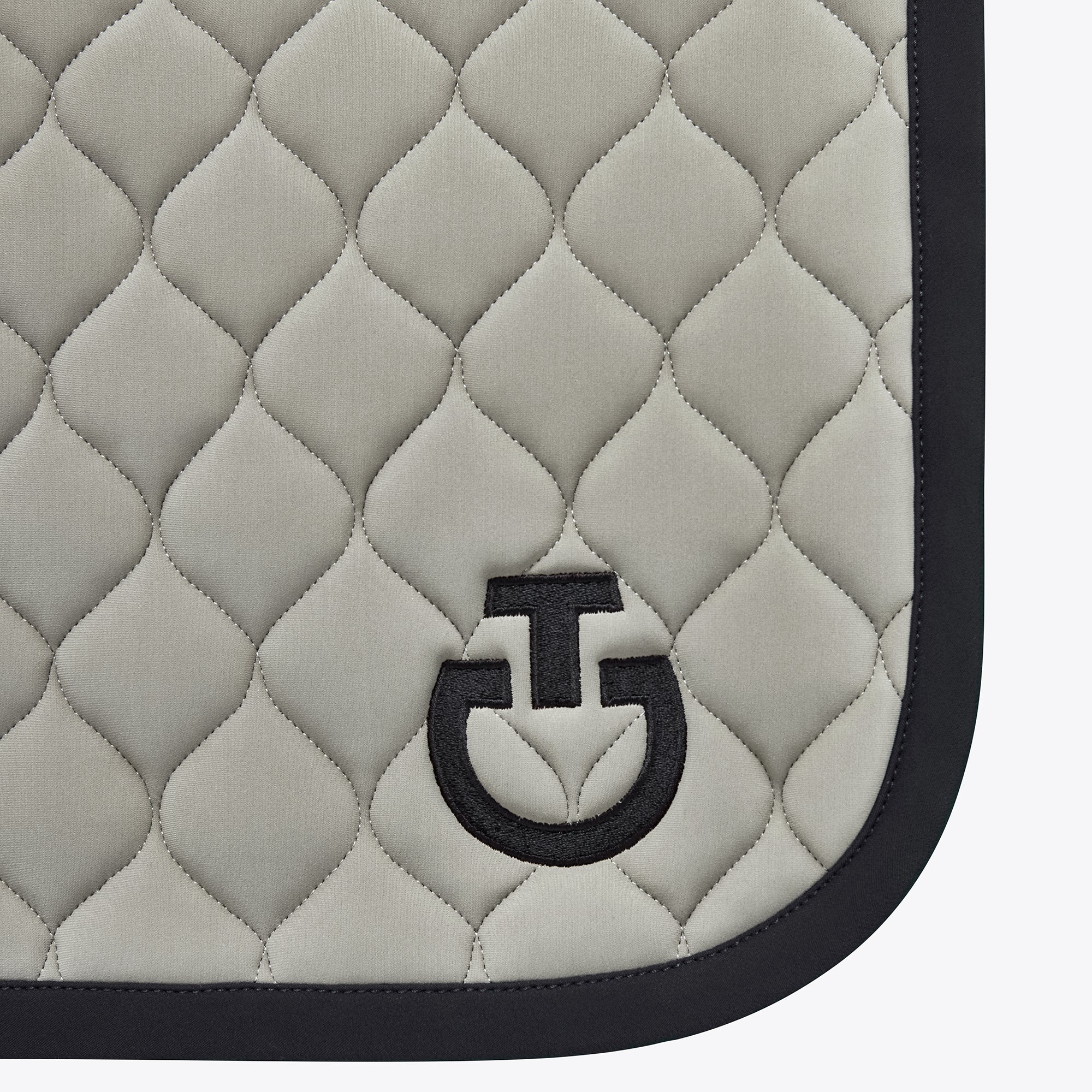 Circular Quilted BLACK saddle pad - CAVALLERIA TOSCANA