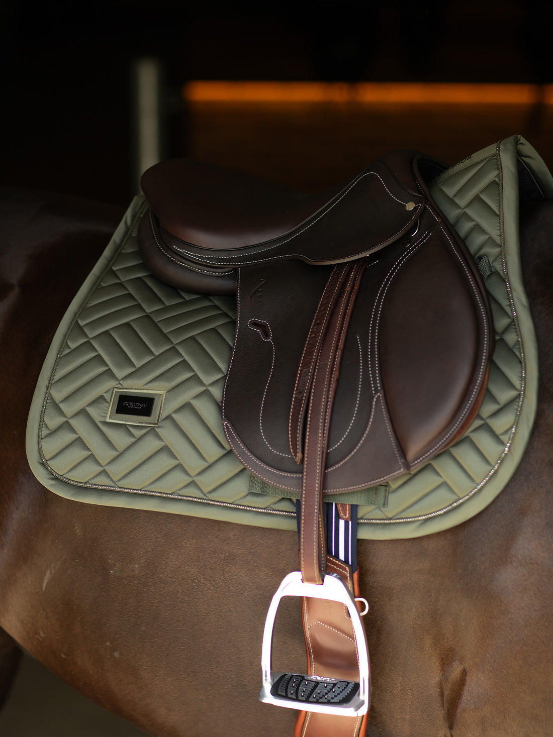 Tapis de selle Modern Striking Valley MIXTE - Equestrian Stockholm