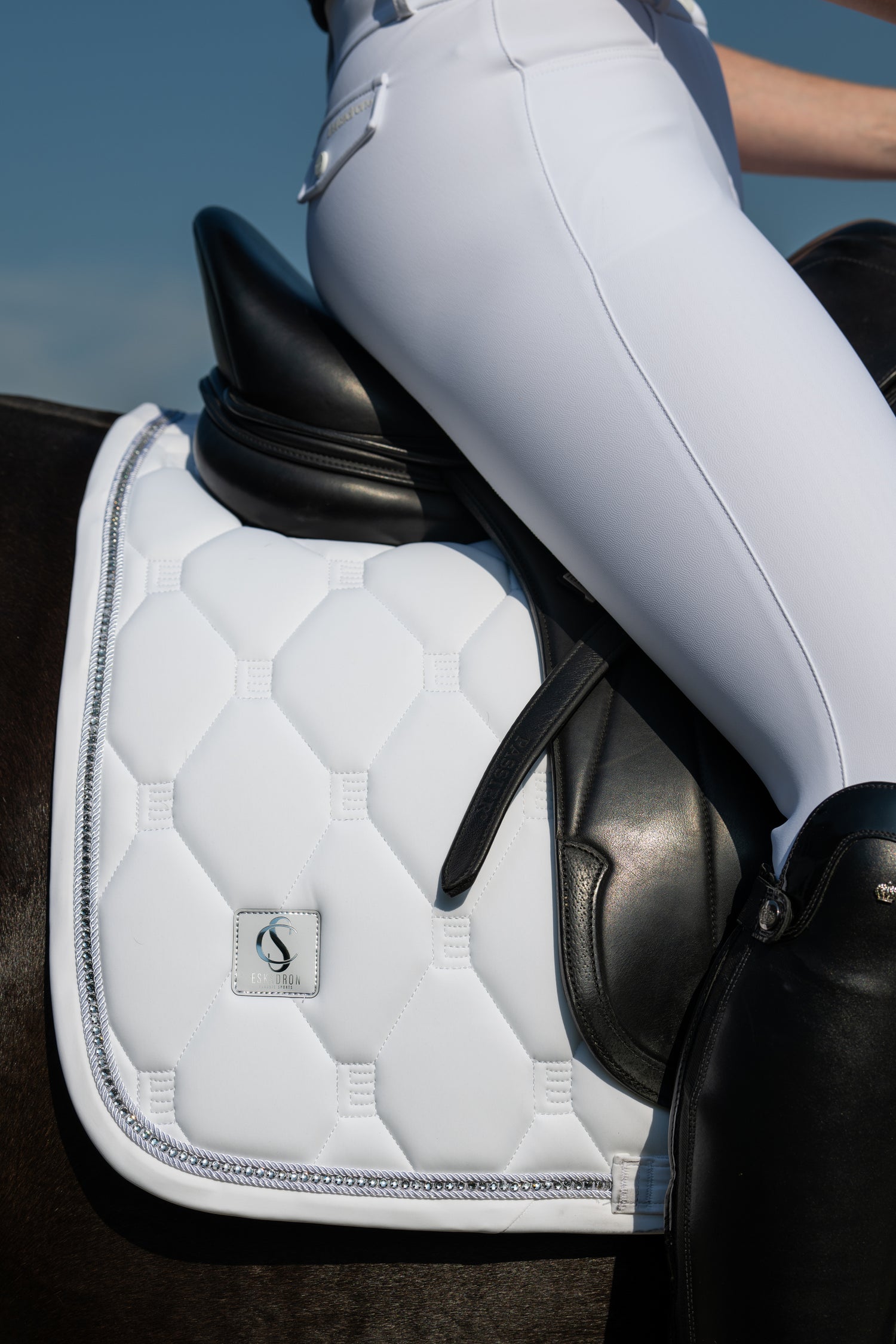 Tapis de selle Softshell Crystal Classic Sports 2025 Dressage - Eskadron