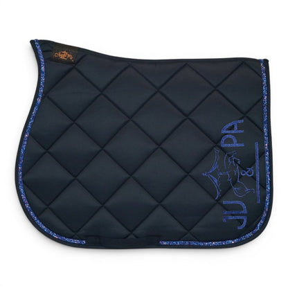 Tapis de selle Bleu marine galon disco bleu BRODERIE - JU&amp;PA