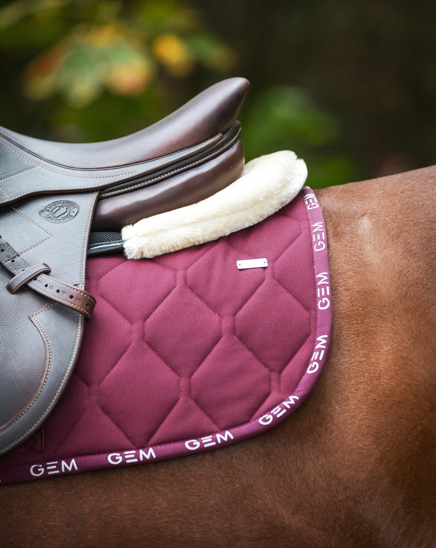 LOVE Black Coral saddle pad - GEM